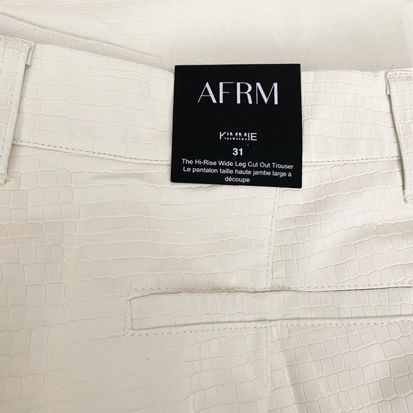 NEW AFRM Vegan Leather Ivory Pants  Kimmie Hi-Rise Wide Leg Cut Out Croc Size 31 - Picture 9 of 14